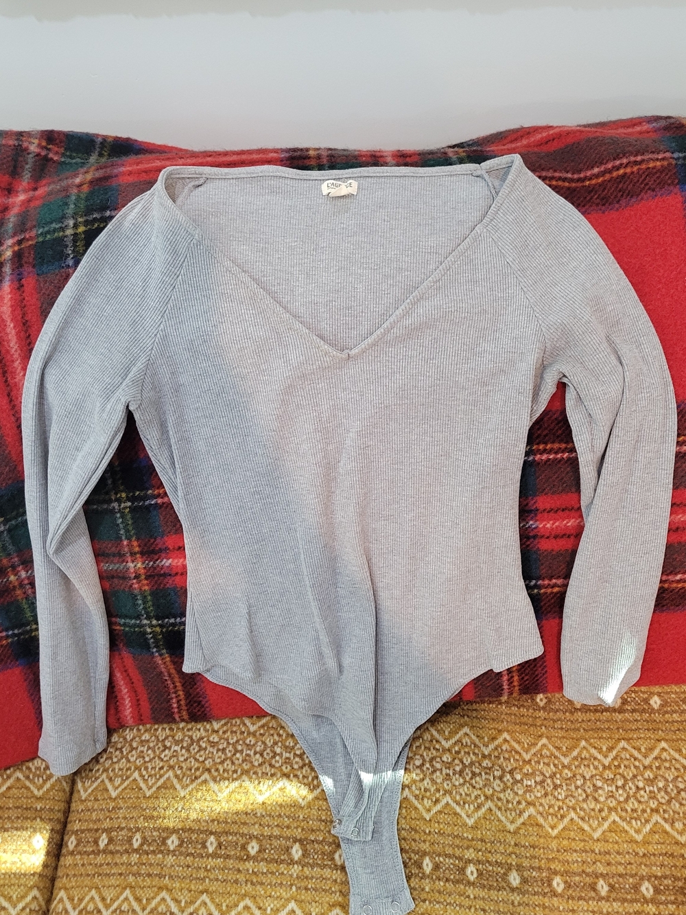 L'AGENCE Light Gray Ribbed V-Neck Long Sleeve Bodysuit